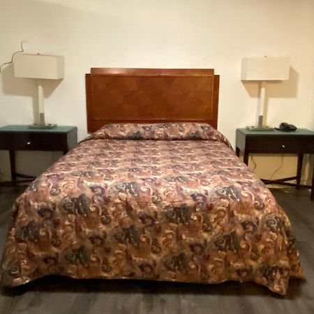 Golden Kent Motel Экстерьер фото